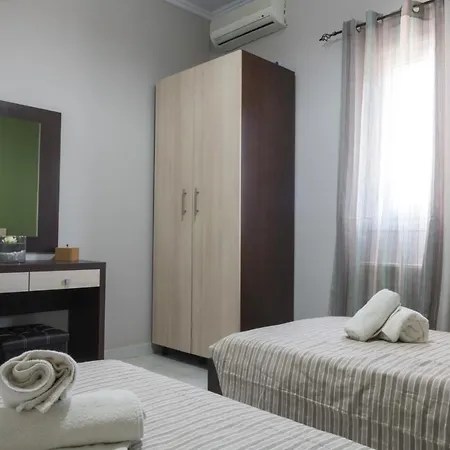Casa de Férias Alkinoos Palaiochori (Kerkyra)